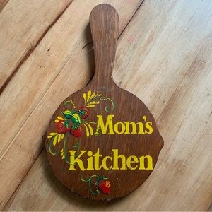 Mom’s Kitchen Wooden Wall Hanging Kitchen Decoration